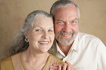 Benefit Linc - Reverse Mortgage. Happy couple